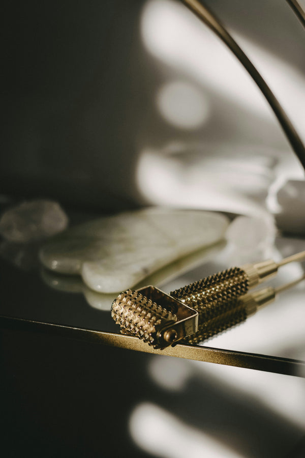 Comment utiliser le Gua Sha visage — Guide complet pour débutantes